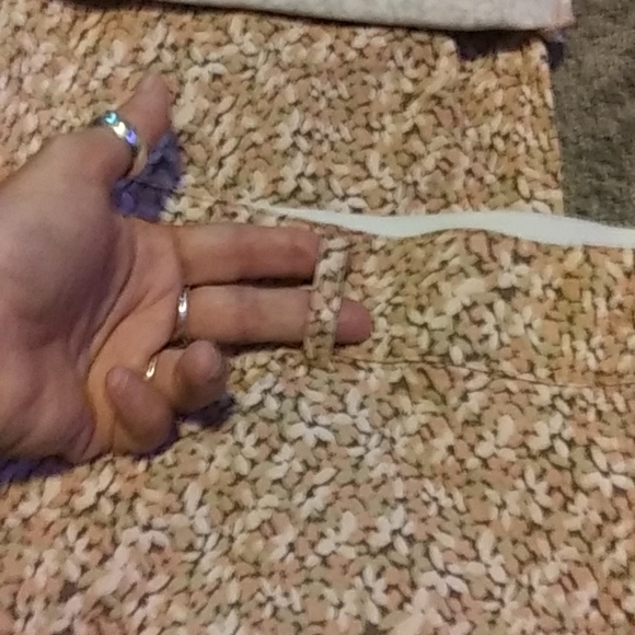 Briggs Capris - Picture 7 of 9